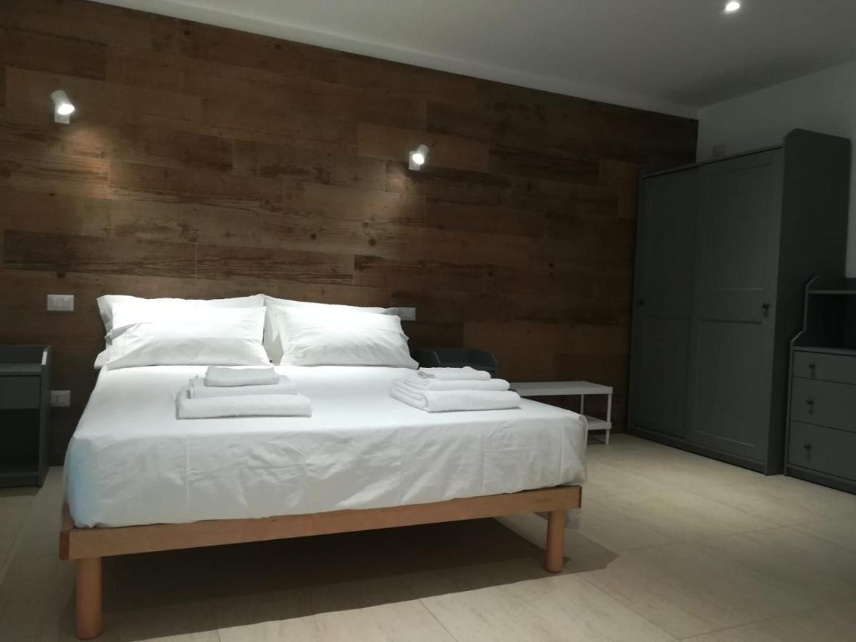 Clori Villa Pescia Romana Ngoại thất bức ảnh